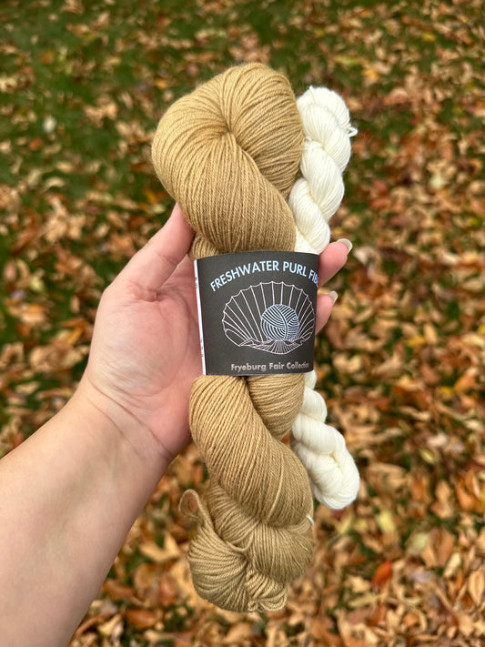 Palomino Horse Sock Set