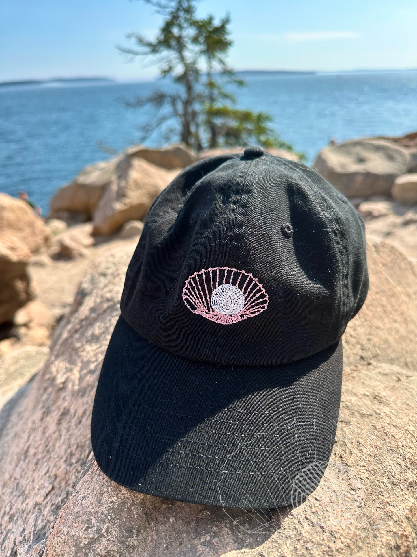 Freshwater Purl Fiber Embroidered Hat